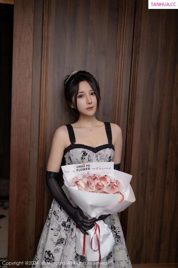 鱼子酱fish  [XiuRen]高清写真图 2024.02.19 No.8109 鱼子酱Fish 生日主题第4张图片